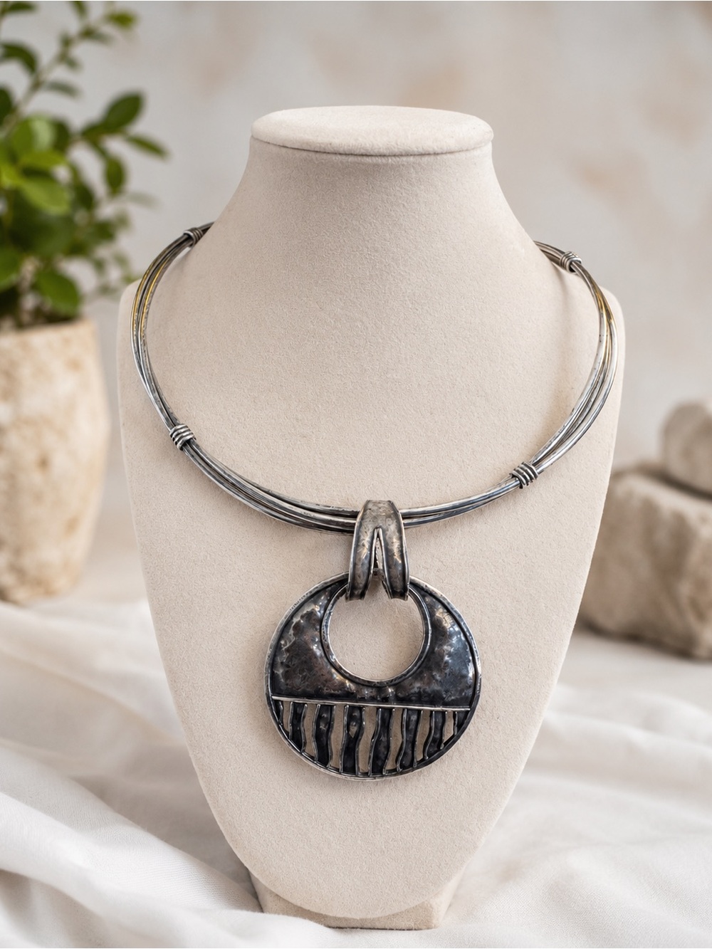 Retired Silpada S1515 “Cascading Waves” 925 Sterling Silver Collar & Pendant